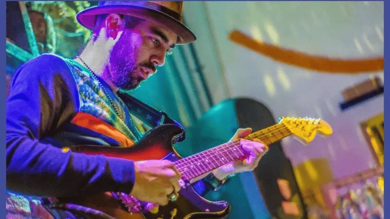 Dani Cuicani at Paprika