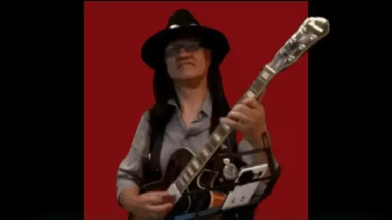 Poncho Blues – Day Show Poncho Blues – Day Show