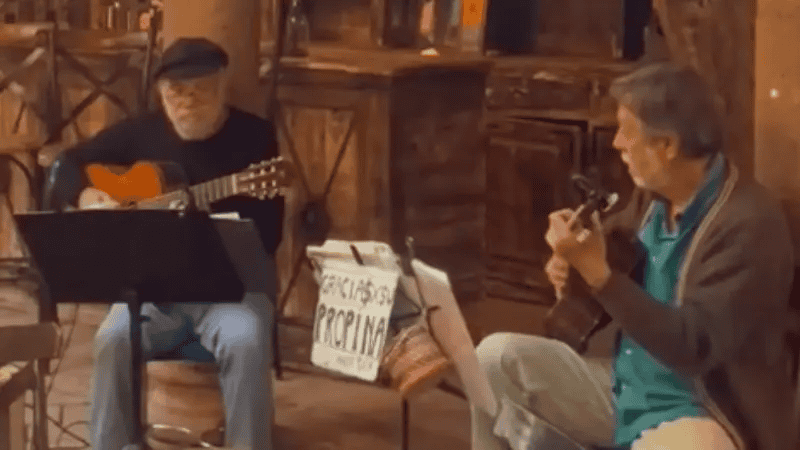 Dúo de Guitarras con Hop & Rolando