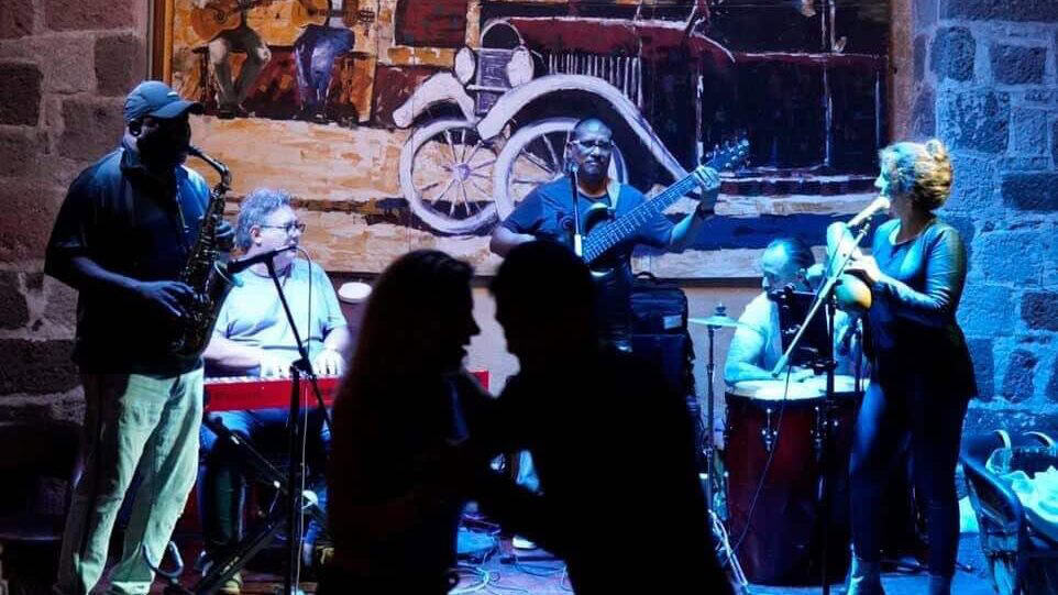 Salsa en Mama Mia