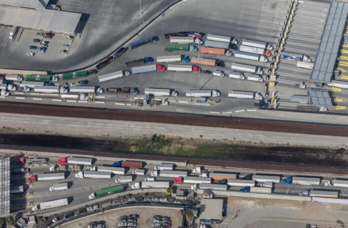 the commute from Tijuana to San Diego