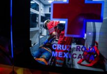 inside a Cruz Roja ambulance