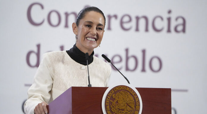 Sheinbaum at her morning press conference