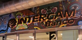 Intercam bank building