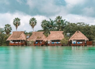 Bacalar lagoon
