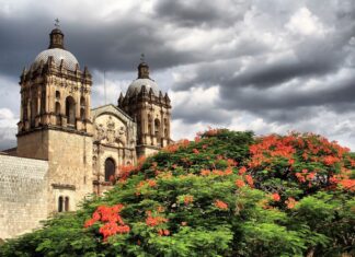 A cathedral in central Oaxaca city