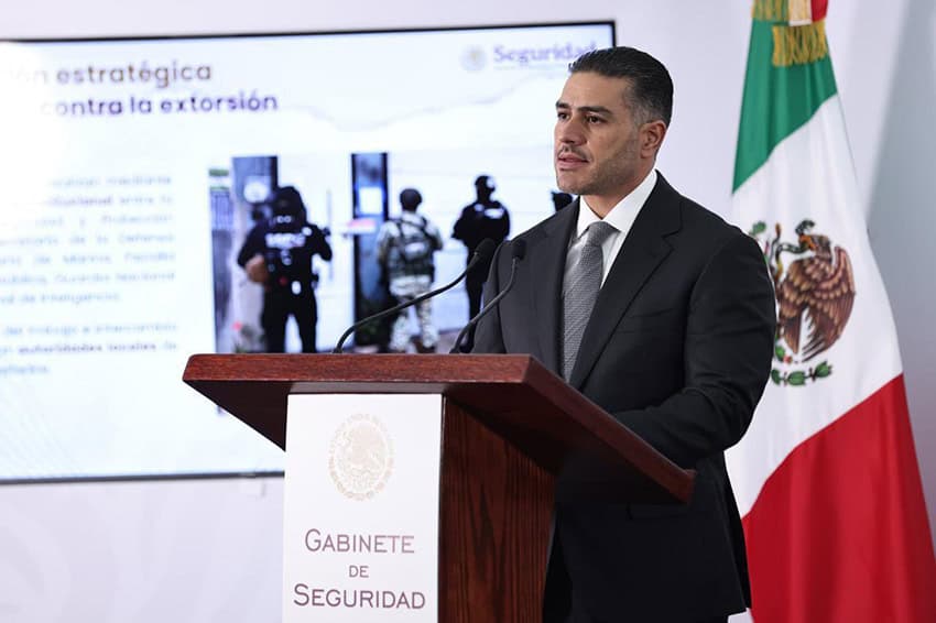 Mexican security chief García Harfuch at a press conference