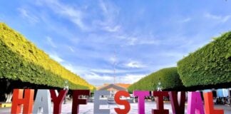 Hay Festival monumental letters in Queretaro