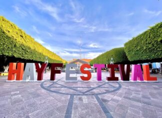 Hay Festival monumental letters in Queretaro