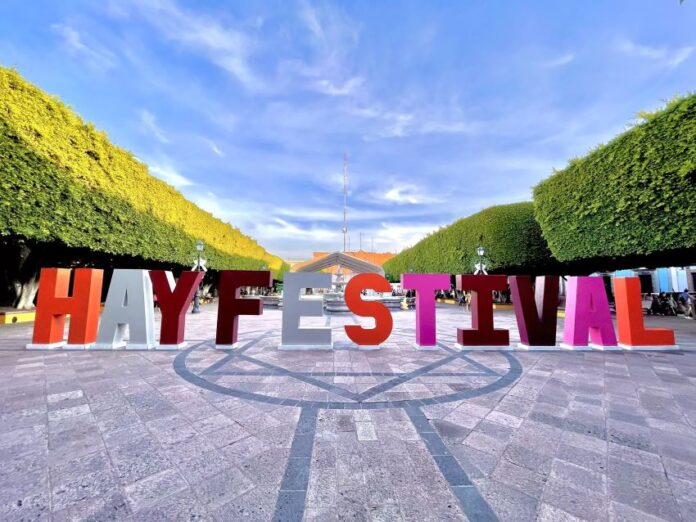 Hay Festival monumental letters in Queretaro