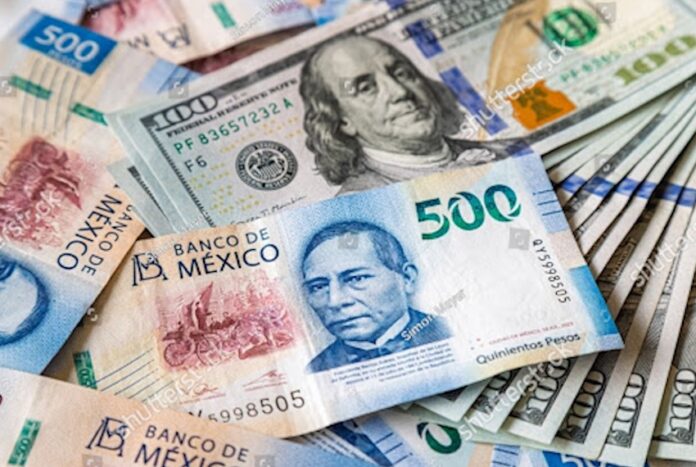 bills of Mexican currency
