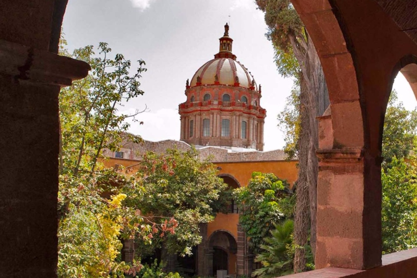 "El Nigromante" Centro Cultural in San Miguel de Allende