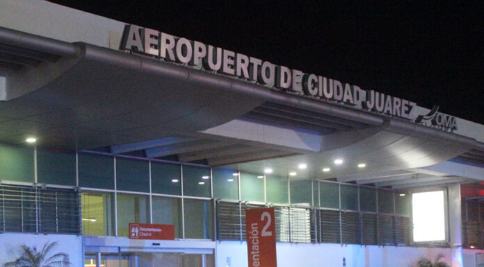 The Ciudad Juárez airport at night