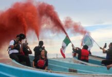 flotilla protesting SpaceX in Tamaulipas