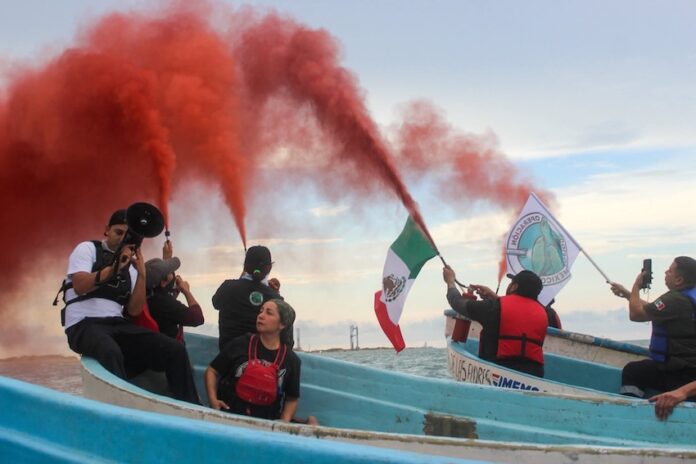 flotilla protesting SpaceX in Tamaulipas