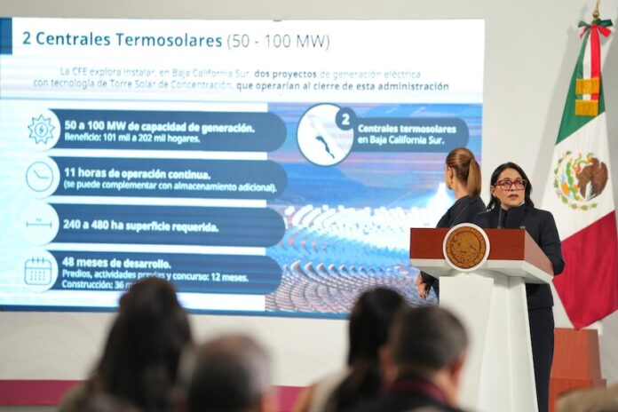 CFE director Emilia Calleja presenting a solar plant project for Baja California Sur