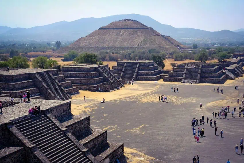 Teotihuacan pyramid