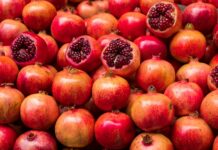 A pile of pomegranates