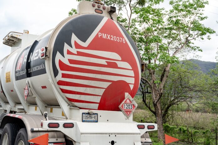 pemex truck