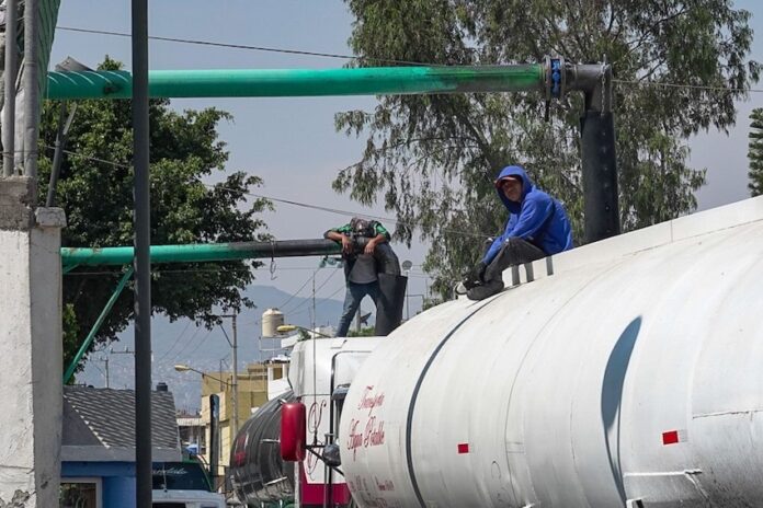 A water truck in Mexico