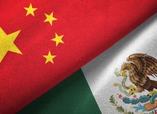 mex and China flags
