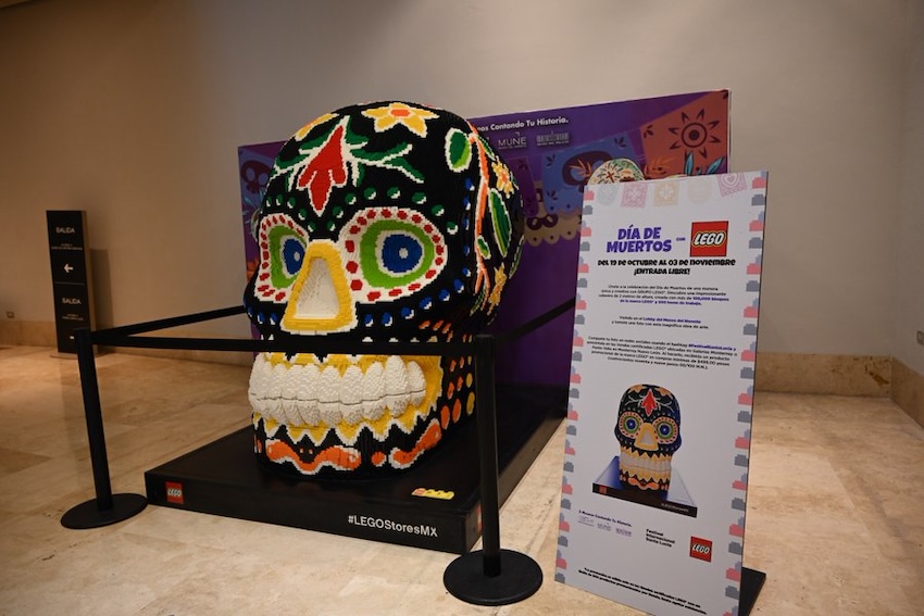 Lego mask skull