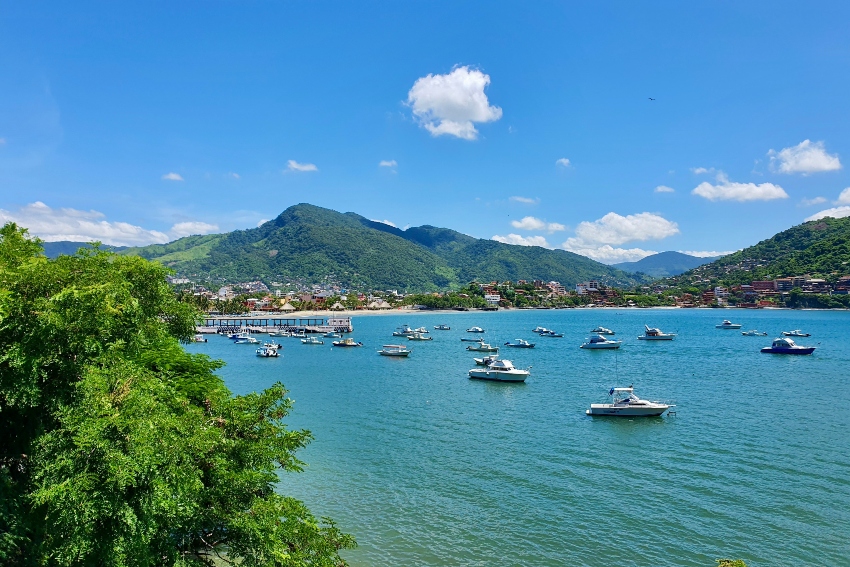 Zihuatanejo from the water