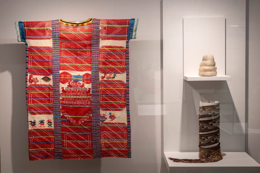 pr-Columbian artefacts at Madrid exhibit
