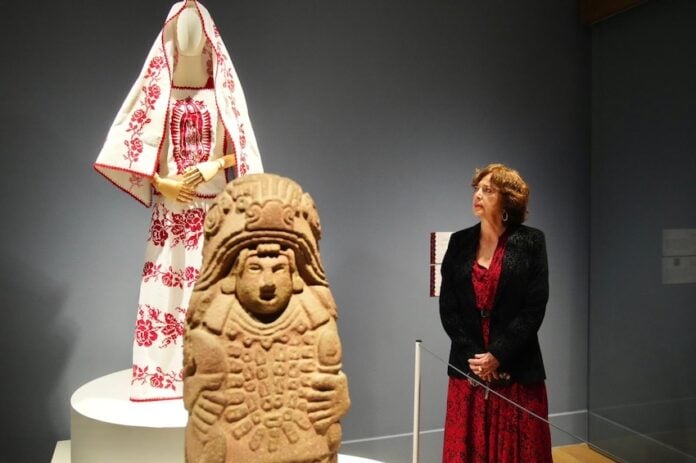 art exhibit in Spain