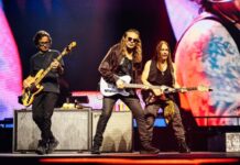 Mexican rock band Maná