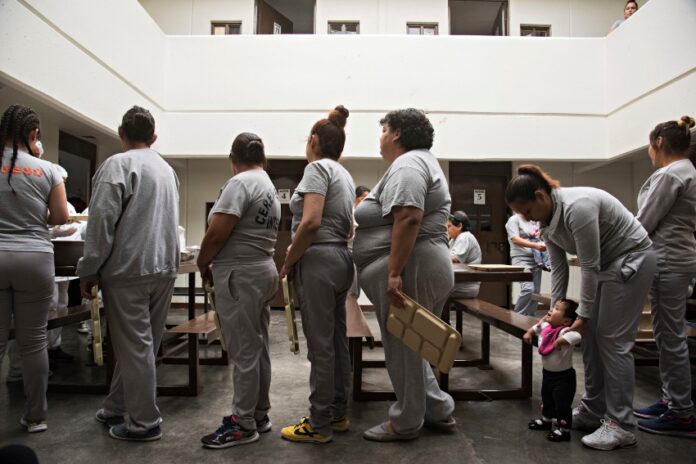 Women in prison in Mexico
