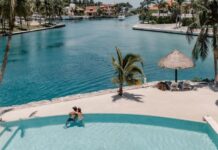 With just over 20,000 residents, Puerto Aventuras is the second-largest community in the municipality of Solidaridad, behind Playa del Carmen.