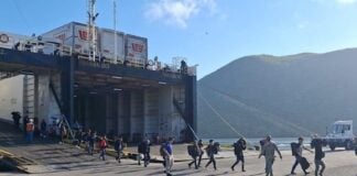 Rescued children disembarking