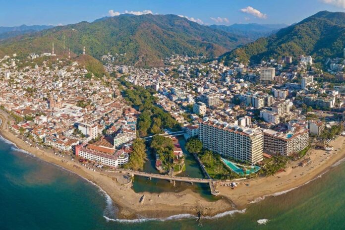puerto-vallarta-centro-real-estate-1920x800-c (1) Puerto Vallarta