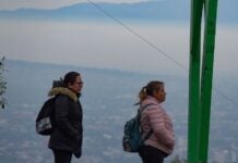 Bundled up chilangos