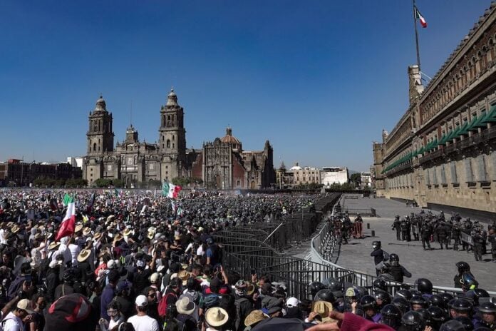 gen z protest in Mexico City's central square