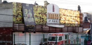 exterior of the bar Lacoss