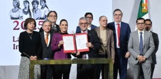 Sheinbaum with BSC leaders