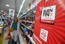 Buen Fin sign in store