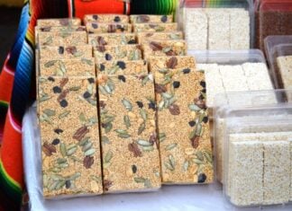 Amaranth-based alegría bar