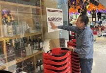 Suspended supermarket in Tulum