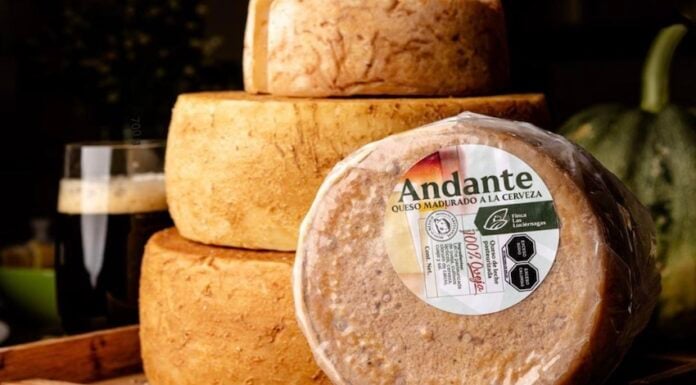 Finca Las Luciérnagas's Andante cheese is made using sheep’s milk from a producer with certified animal welfare practices.