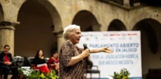 Citizens debate the General Water Law in Jalisco