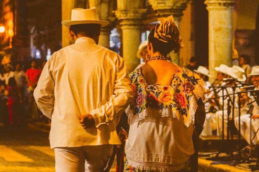 Maya couple in Mérida