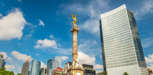 the Angel of Independence in Mexico City