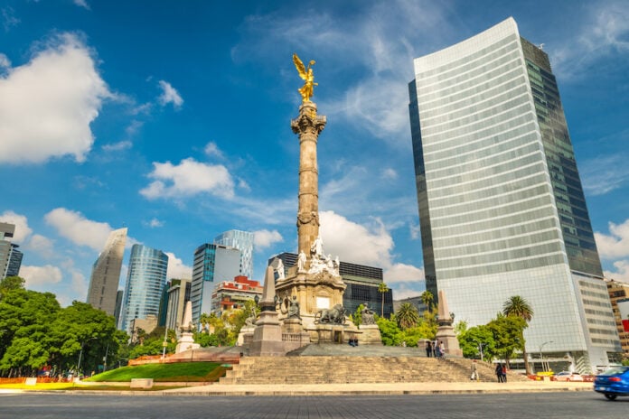 the Angel of Independence in Mexico City