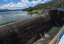 The Valle de Bravo dam, with a full reservoir behind it
