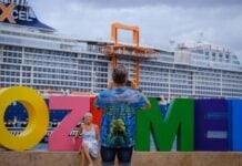 cruise ship docking at Cozumel