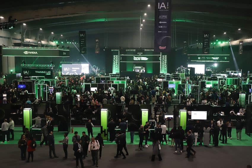 Nearly 40% of companies in Mexico now using AI, says AWS executive