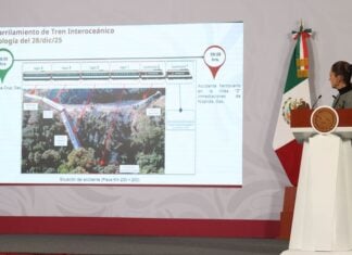 Sheinbaum announced that the Federal Attorney General’s Office (FGR) and the Oaxaca state prosecutor’s office will investigate the cause of the derailment that killed 13 people on Sunday.